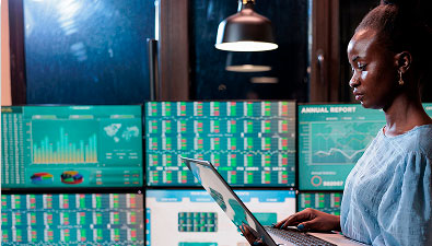 Representació de serveis financers digitals en banca i fintechs