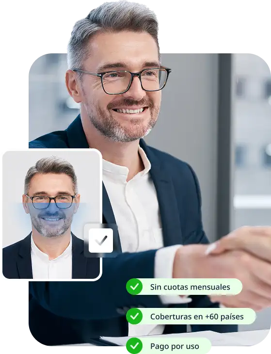Assegurat verificant la seva identitat per signar una pòlissa digital